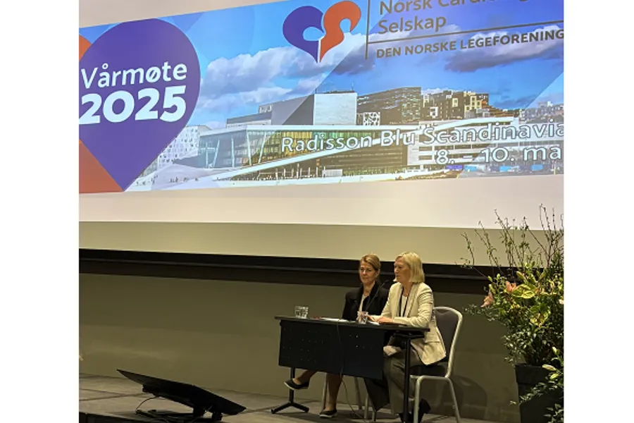 Photo of Professor Kristina Haugaa and Professor Sigrun Halvorsen as chairs of the research sessions